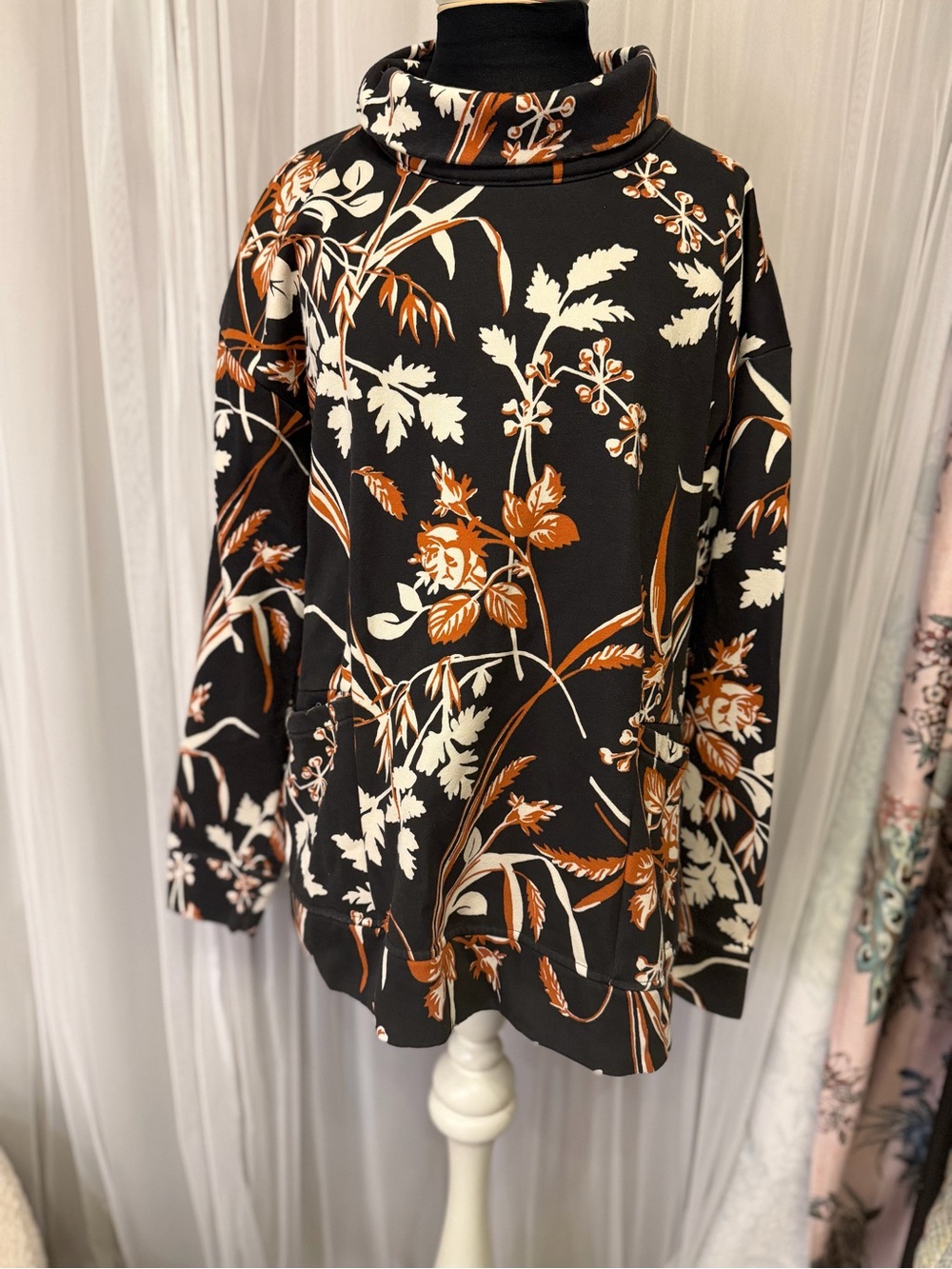 ✨ Gorgeous Columbia Lodge Funnel Neck Sweatshirt Tunic! ✨